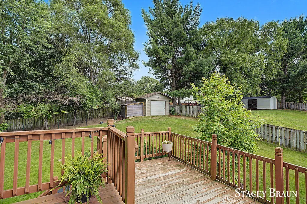 8264 Atlanta Court NE Cannon Township MI 49341