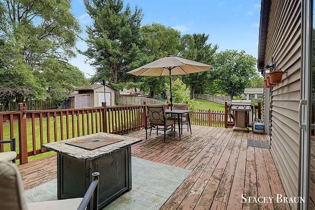8264 Atlanta Court NE Cannon Township MI 49341