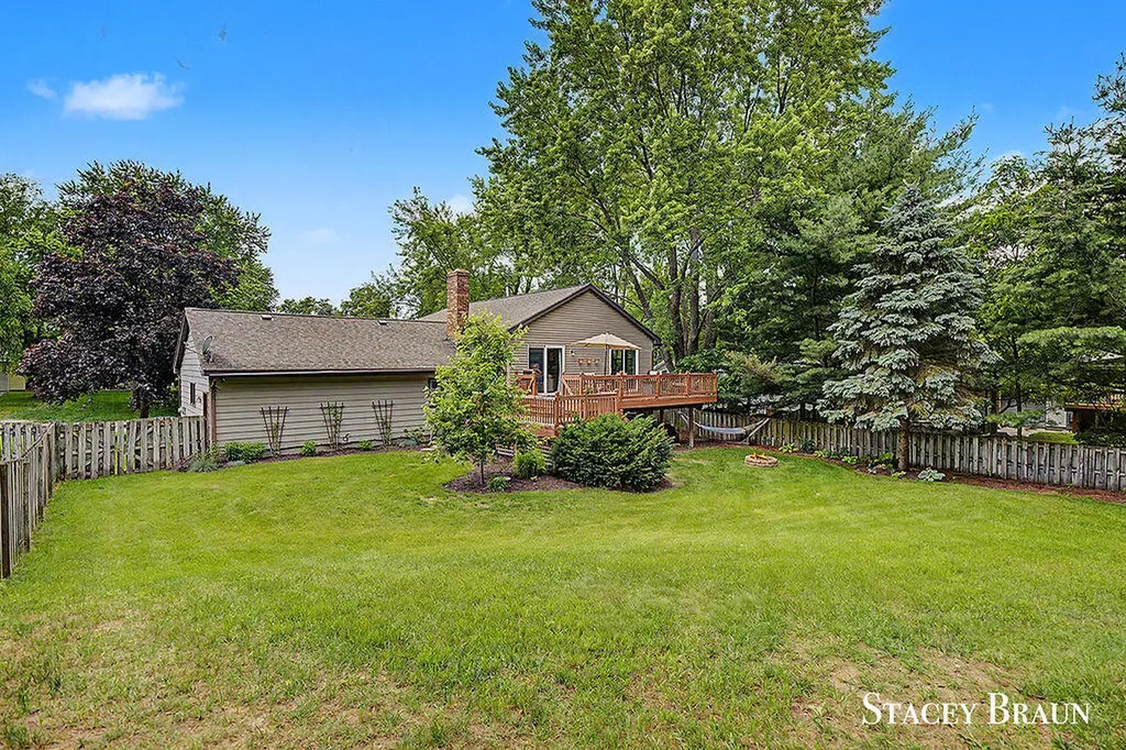 8264 Atlanta Court NE Cannon Township MI 49341