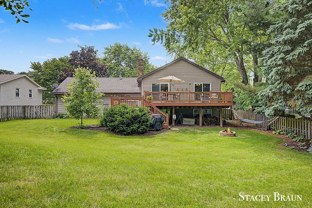 8264 Atlanta Court NE Cannon Township MI 49341