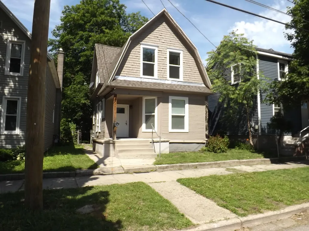 21 Gold Avenue NW Grand Rapids City MI 49504