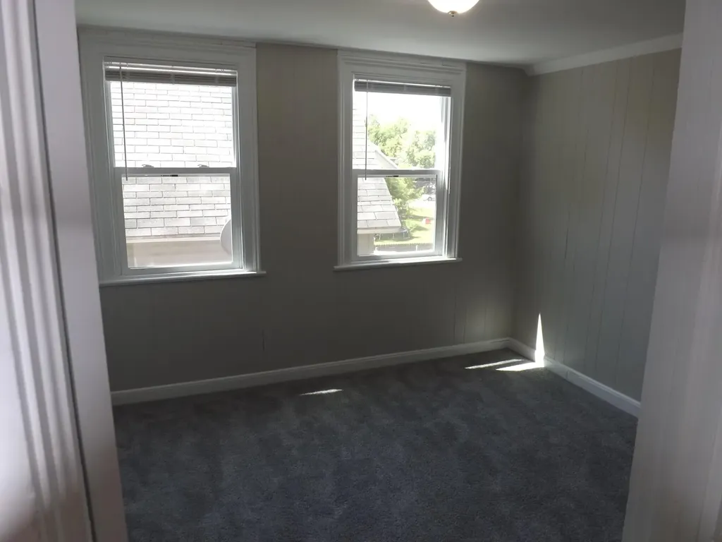 21 Gold Avenue NW Grand Rapids City MI 49504