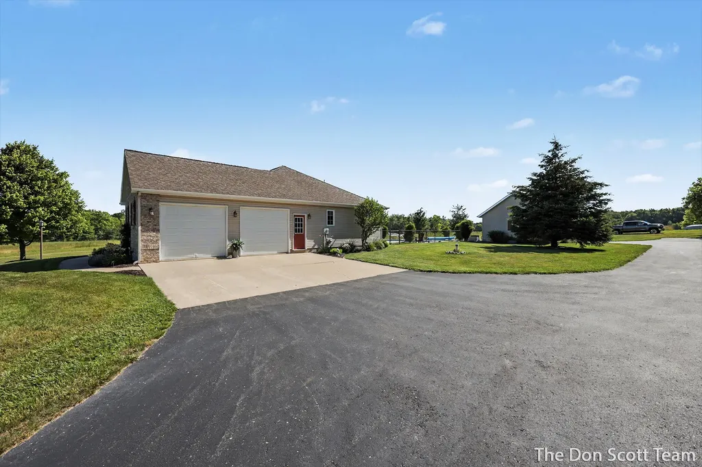 23110 32nd Avenue Chester Township MI 49403