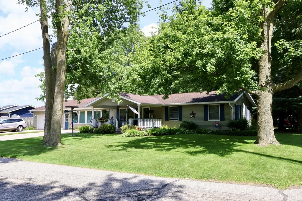1510 Alger Street Lake Odessa Village MI 48849