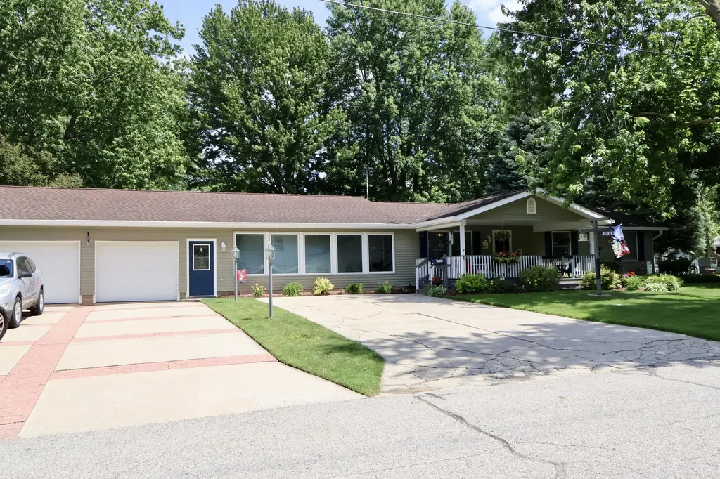 1510 Alger Street Lake Odessa Village MI 48849