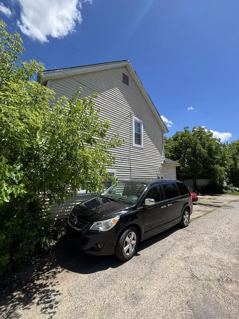 623 Lane Avenue NW Grand Rapids City MI 49504