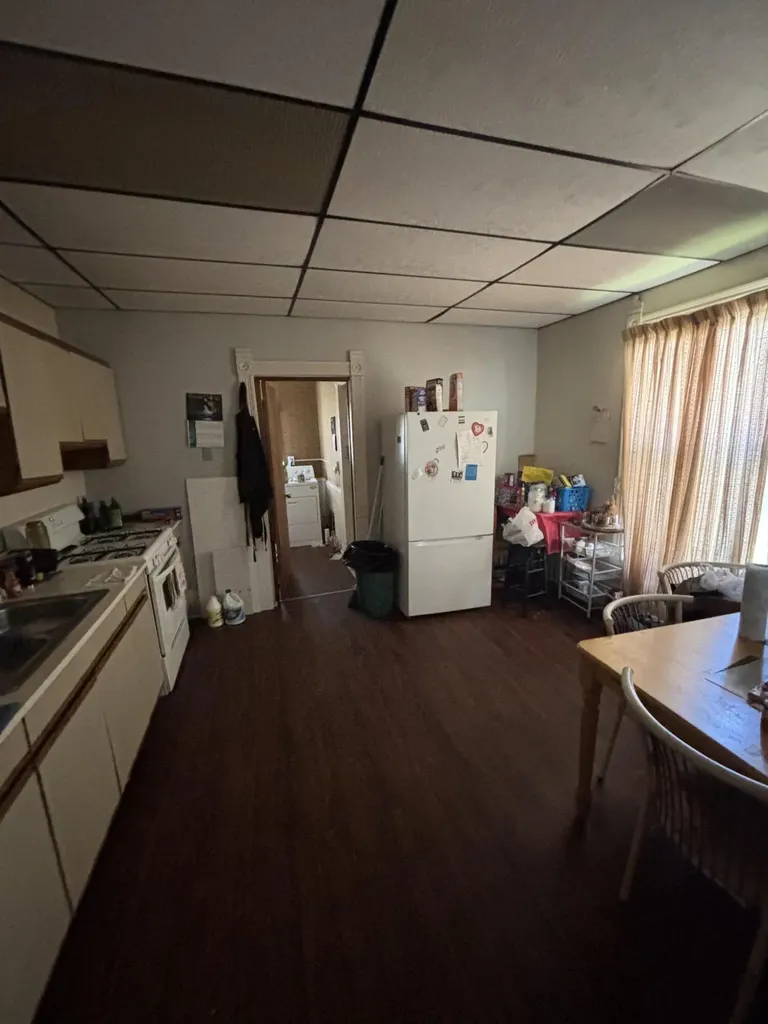 623 Lane Avenue NW Grand Rapids City MI 49504