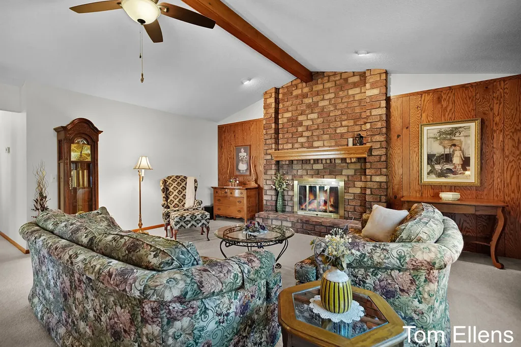 2945 Rolling Hills Court Georgetown Charter Township MI 49426