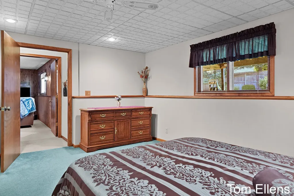 2945 Rolling Hills Court Georgetown Charter Township MI 49426