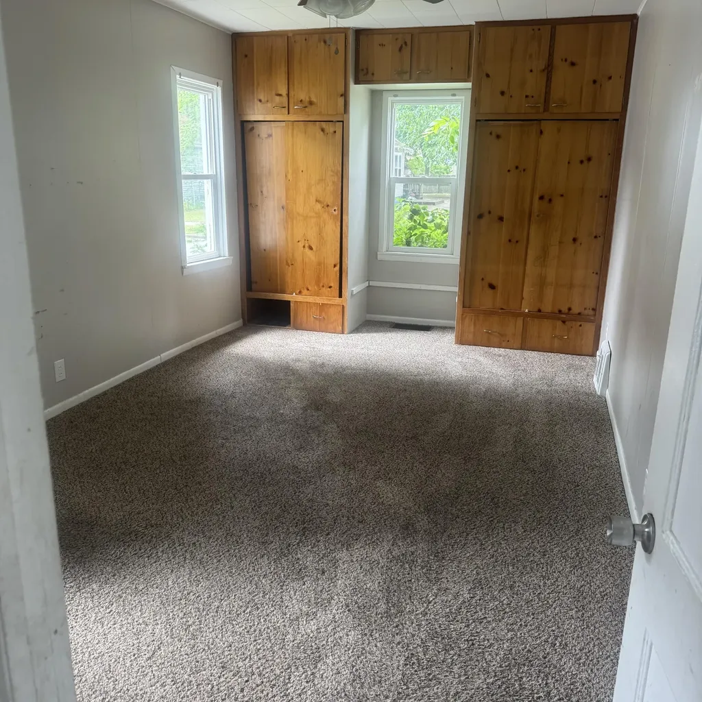 768 Hill Avenue Muskegon City MI 49442