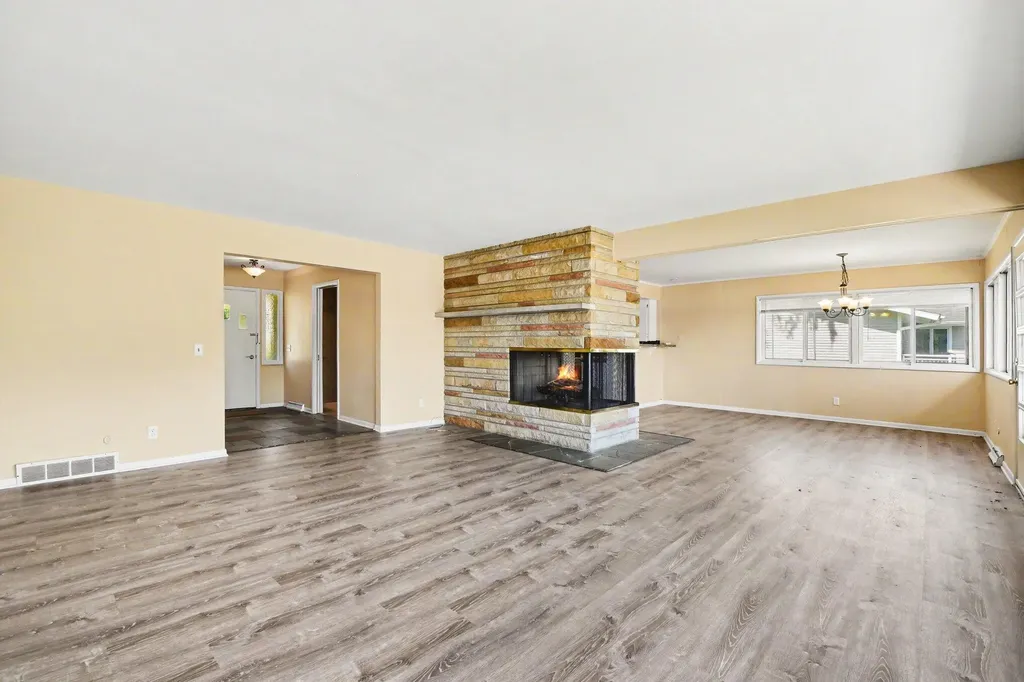 7261 Driftwood Drive SE Ada Township MI 49301