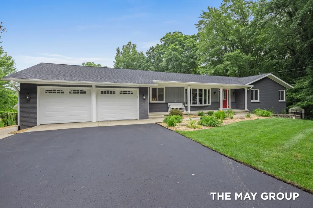 695 13 Mile Road NE Algoma Township MI 49345