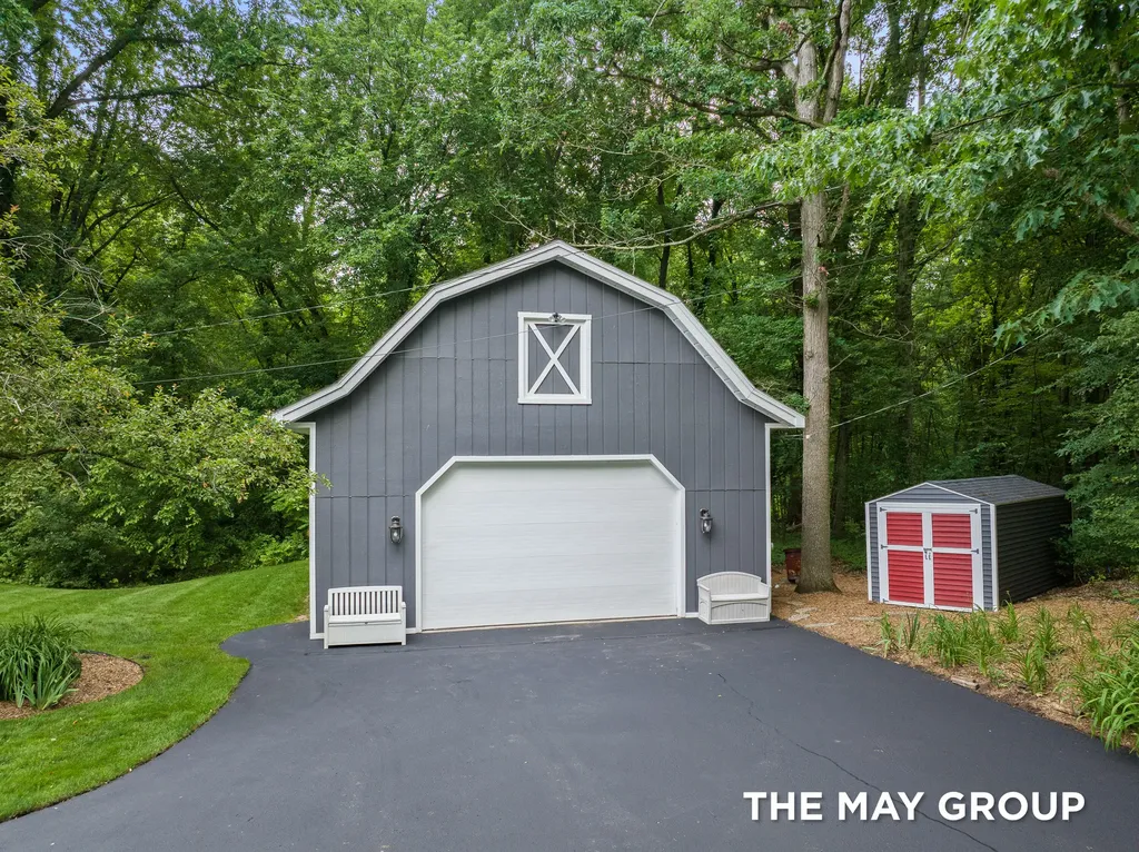 695 13 Mile Road NE Algoma Township MI 49345
