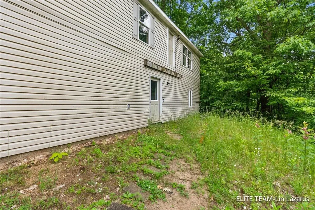 6718 Schmeid Road Cato Township MI 48850