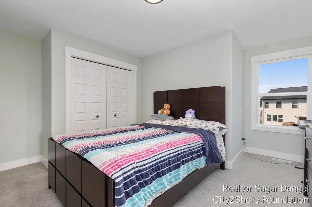 5961 SE Claymont Court SE Caledonia Township MI 49316