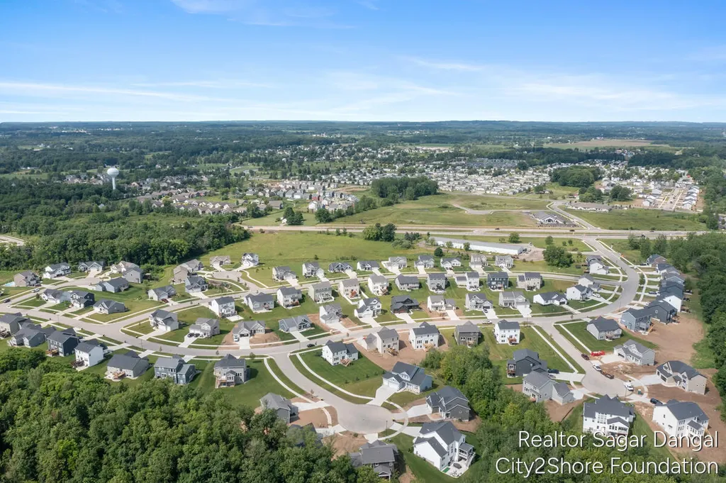 5961 SE Claymont Court SE Caledonia Township MI 49316