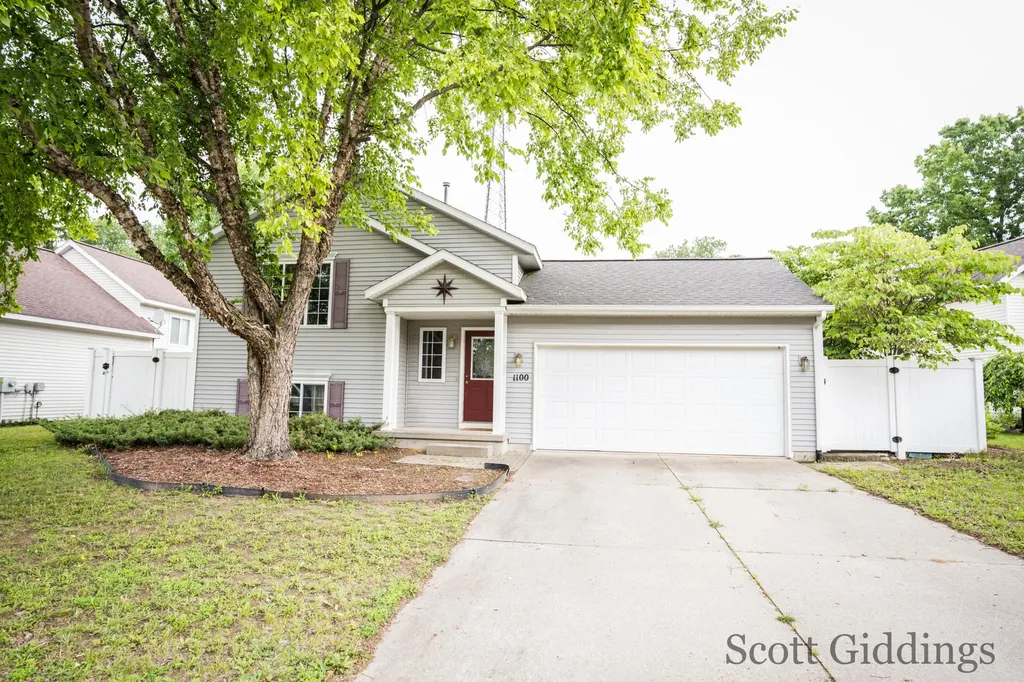 1100 Sprucewood Drive Greenville City MI 48838