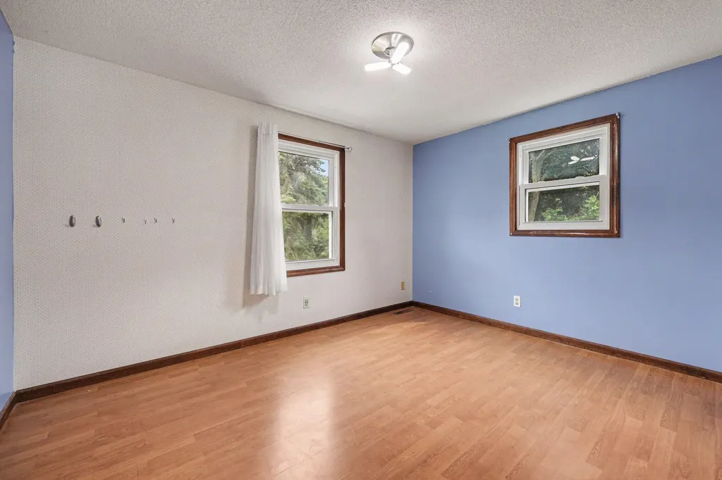 1915 Shorewood Drive Norton Shores City MI 49441