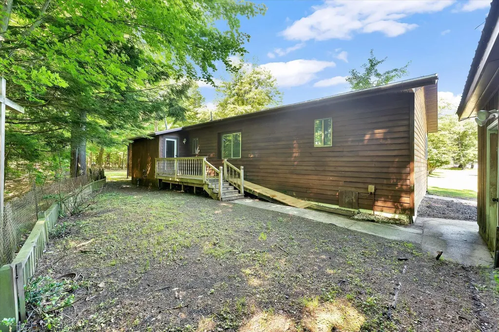 10088 S Brucker Avenue Bridgeton Township MI 49412