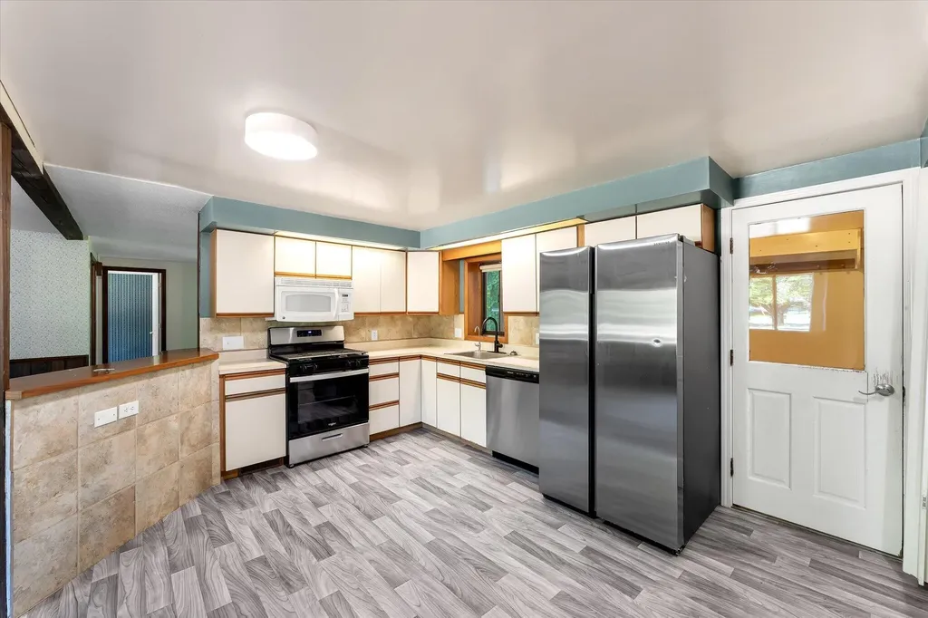 10088 S Brucker Avenue Bridgeton Township MI 49412