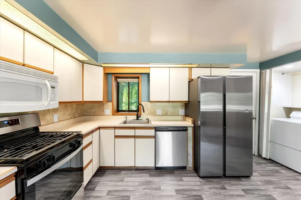 10088 S Brucker Avenue Bridgeton Township MI 49412