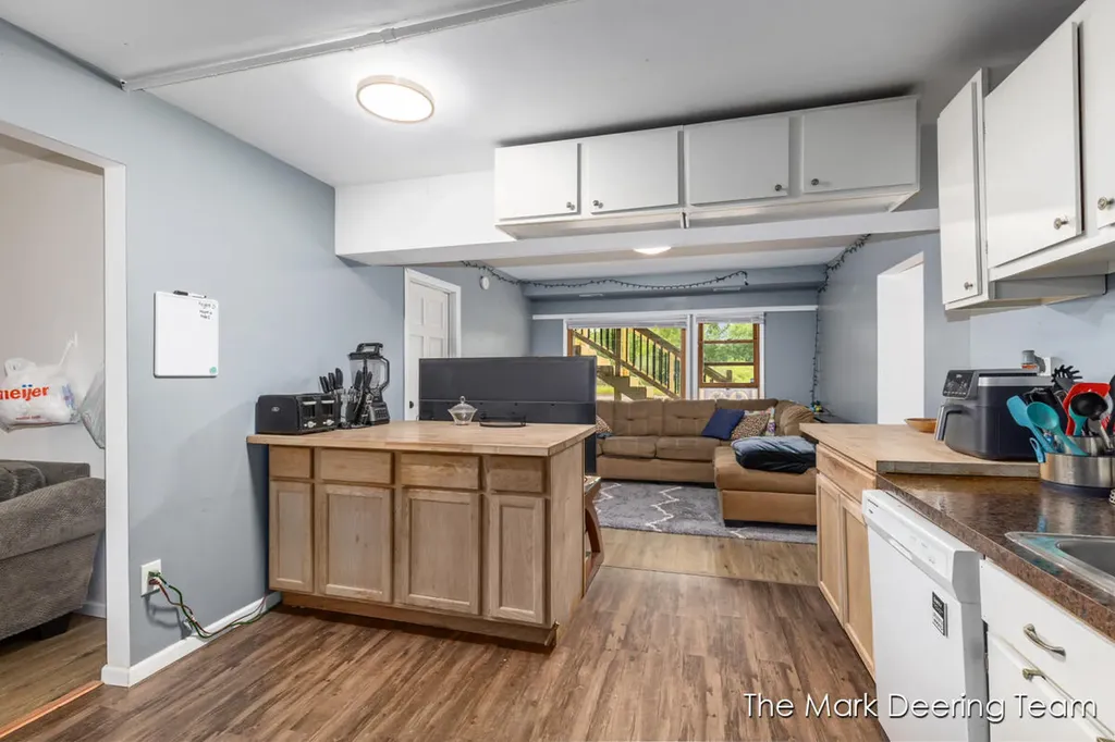 1031 Fuller Avenue Big Rapids City MI 49307