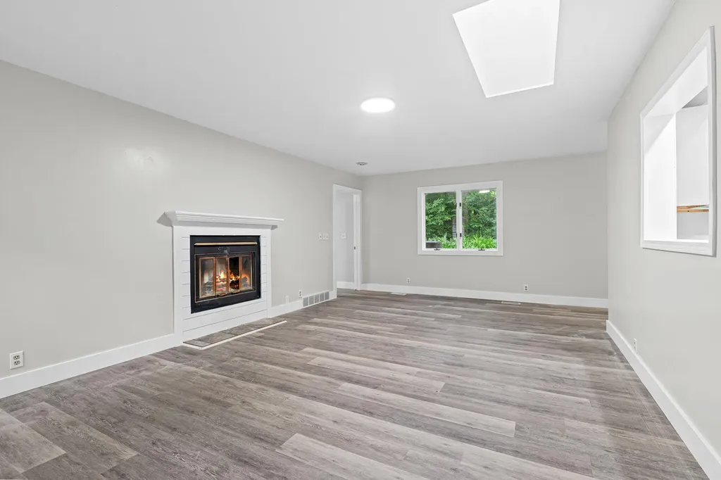 1632 W Lakewood Boulevard Park Township MI 49424