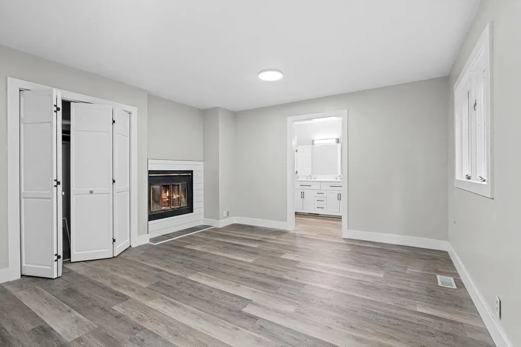 1632 W Lakewood Boulevard Park Township MI 49424