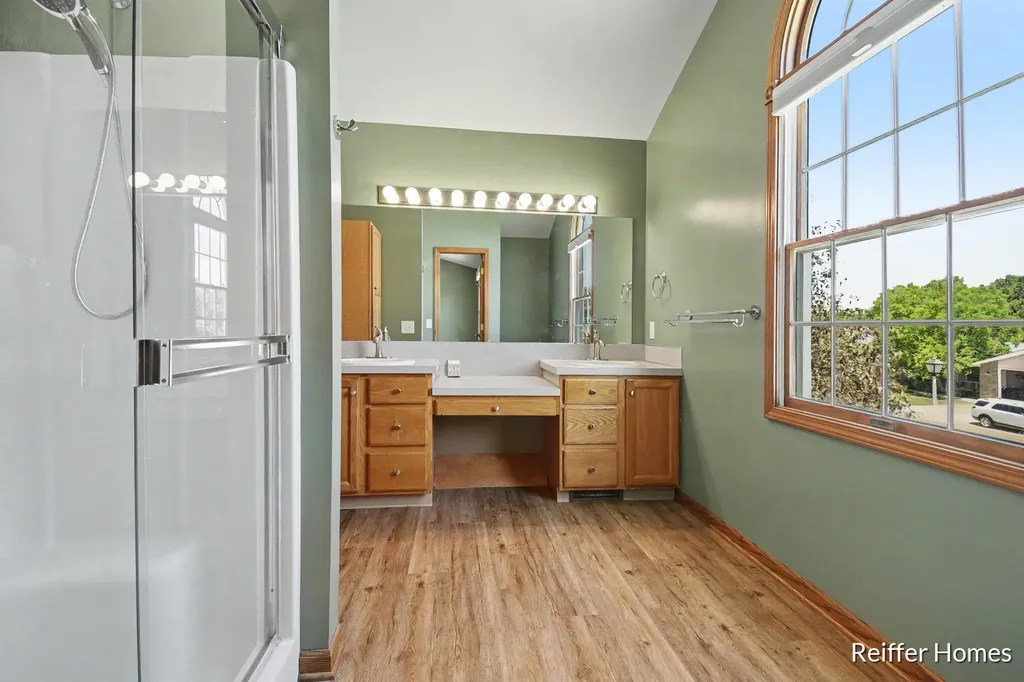 5115 Amanda Drive SW Wyoming City MI 49418