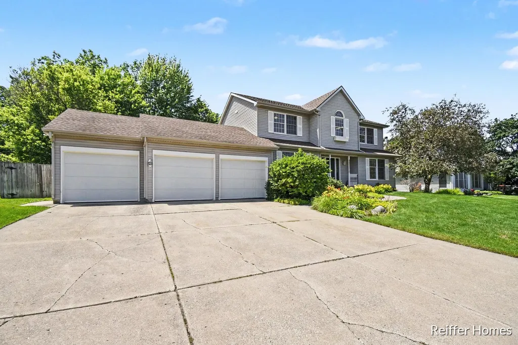 5115 Amanda Drive SW Wyoming City MI 49418