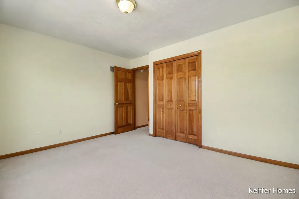 5115 Amanda Drive SW Wyoming City MI 49418