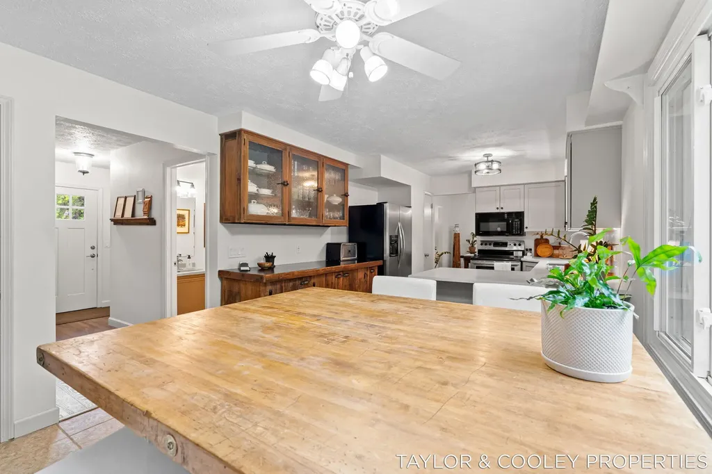 6269 Eagle Ridge Drive Richland Township MI 49004