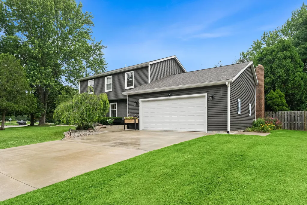 6269 Eagle Ridge Drive Richland Township MI 49004
