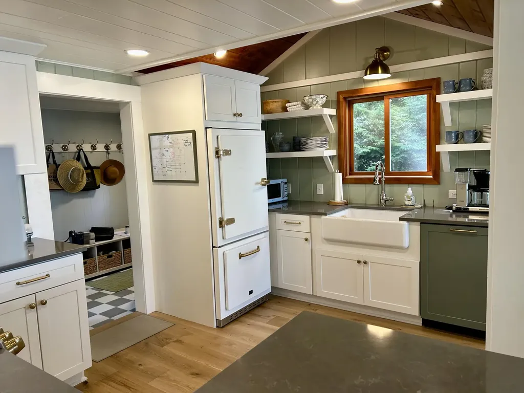 03944 Springwater Beach Road Evangeline Township MI 49712