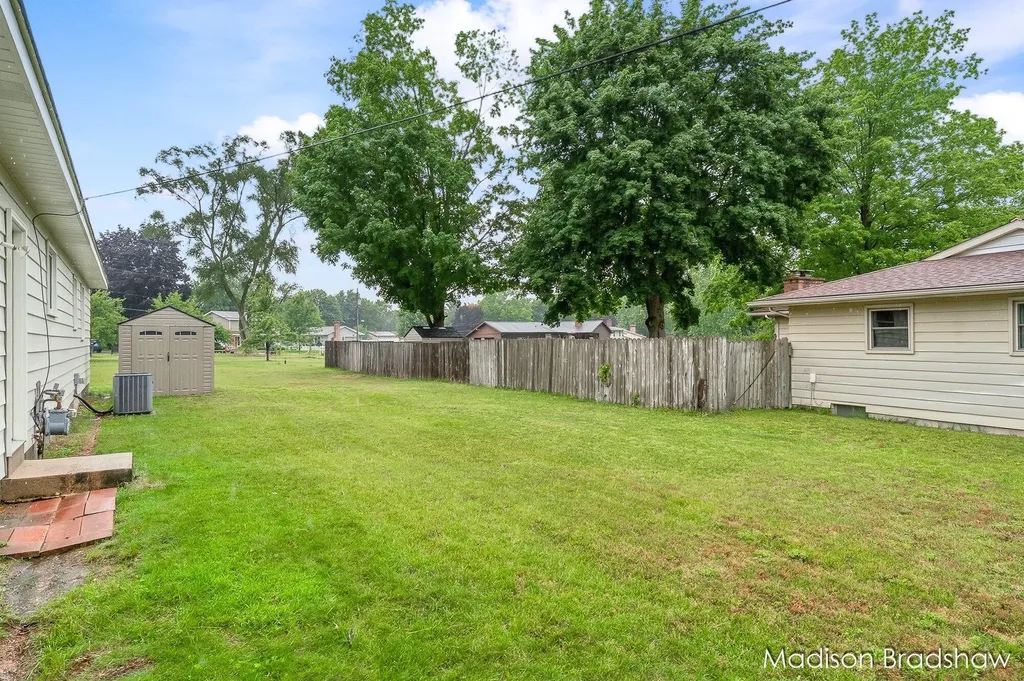 7836 Elbow Drive Georgetown Charter Township MI 49428