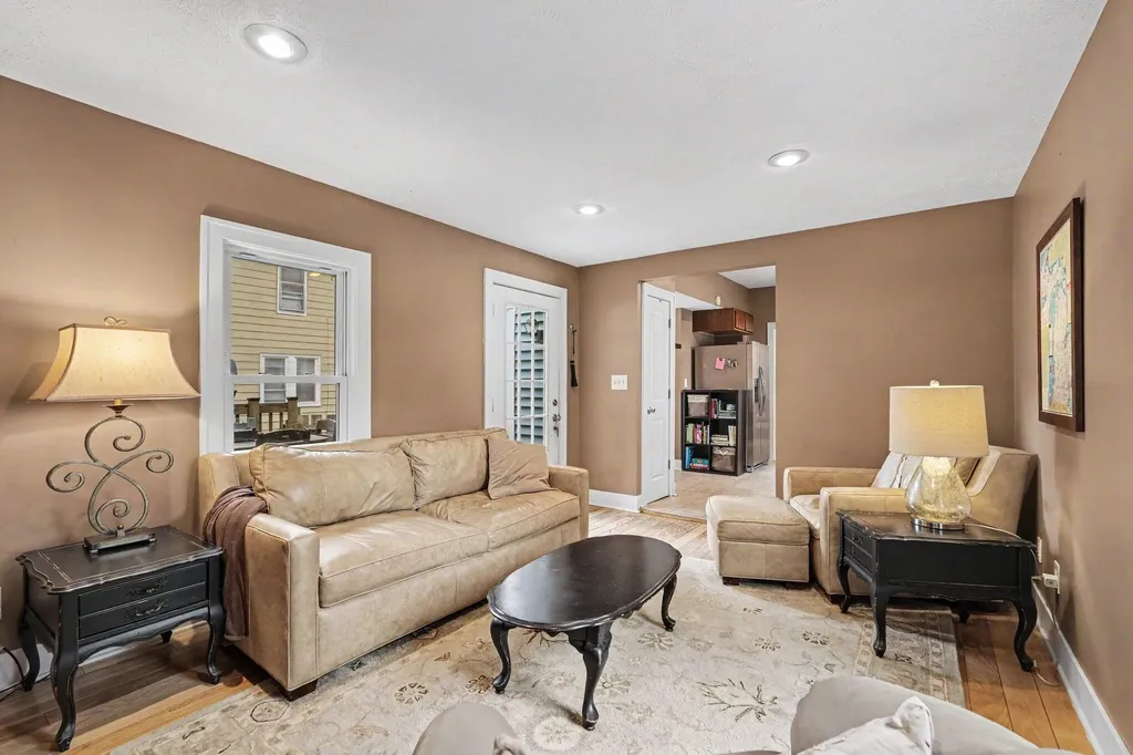 54 Lowell Avenue NE Grand Rapids City MI 49503
