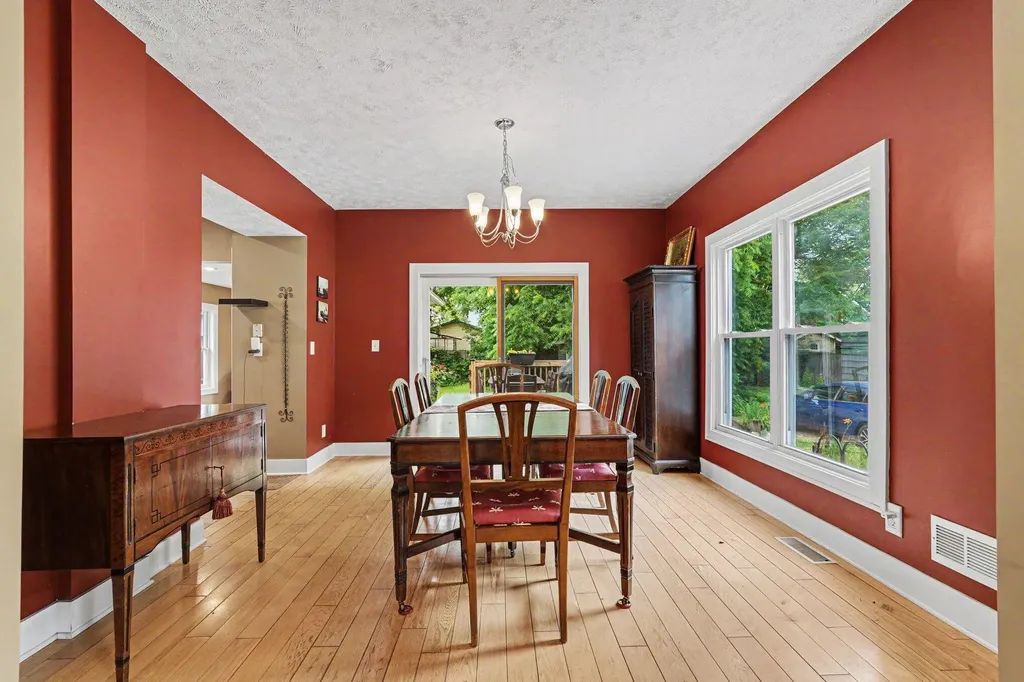 54 Lowell Avenue NE Grand Rapids City MI 49503