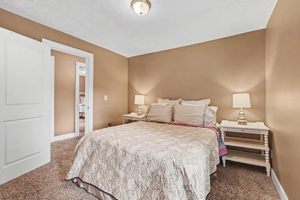 54 Lowell Avenue NE Grand Rapids City MI 49503