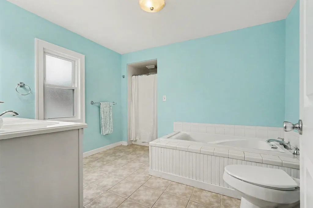 54 Lowell Avenue NE Grand Rapids City MI 49503