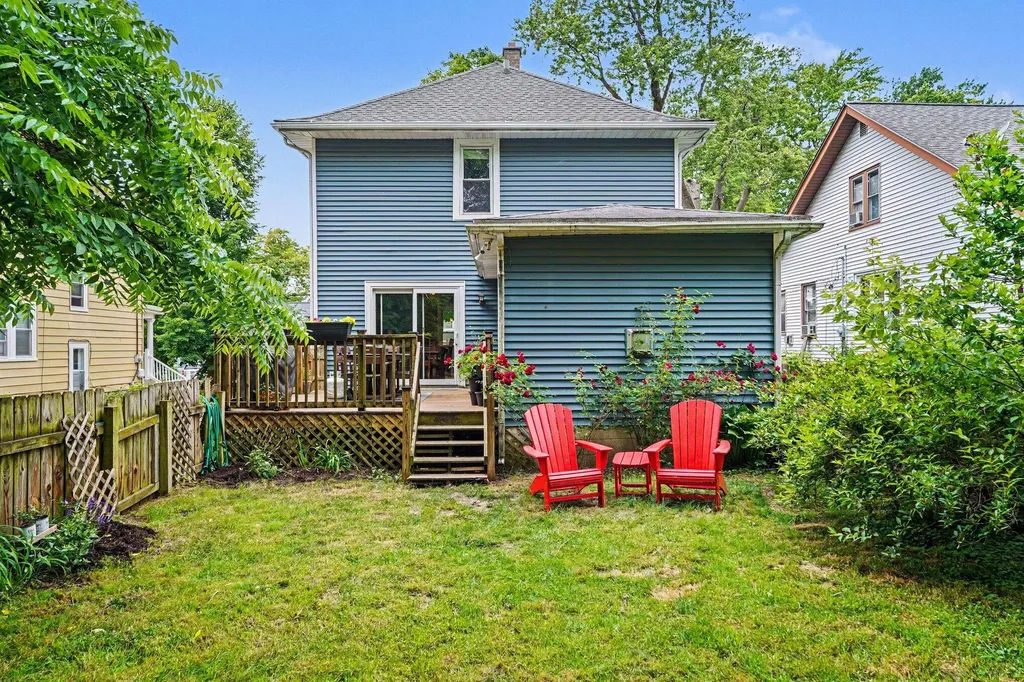54 Lowell Avenue NE Grand Rapids City MI 49503