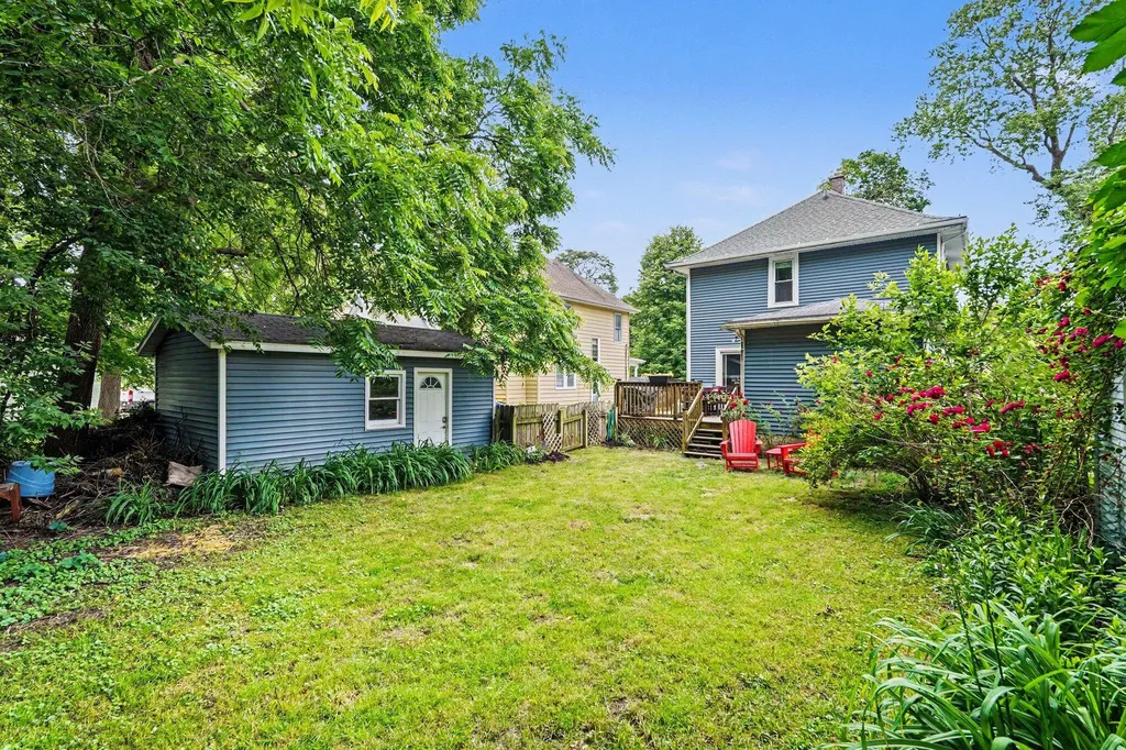 54 Lowell Avenue NE Grand Rapids City MI 49503