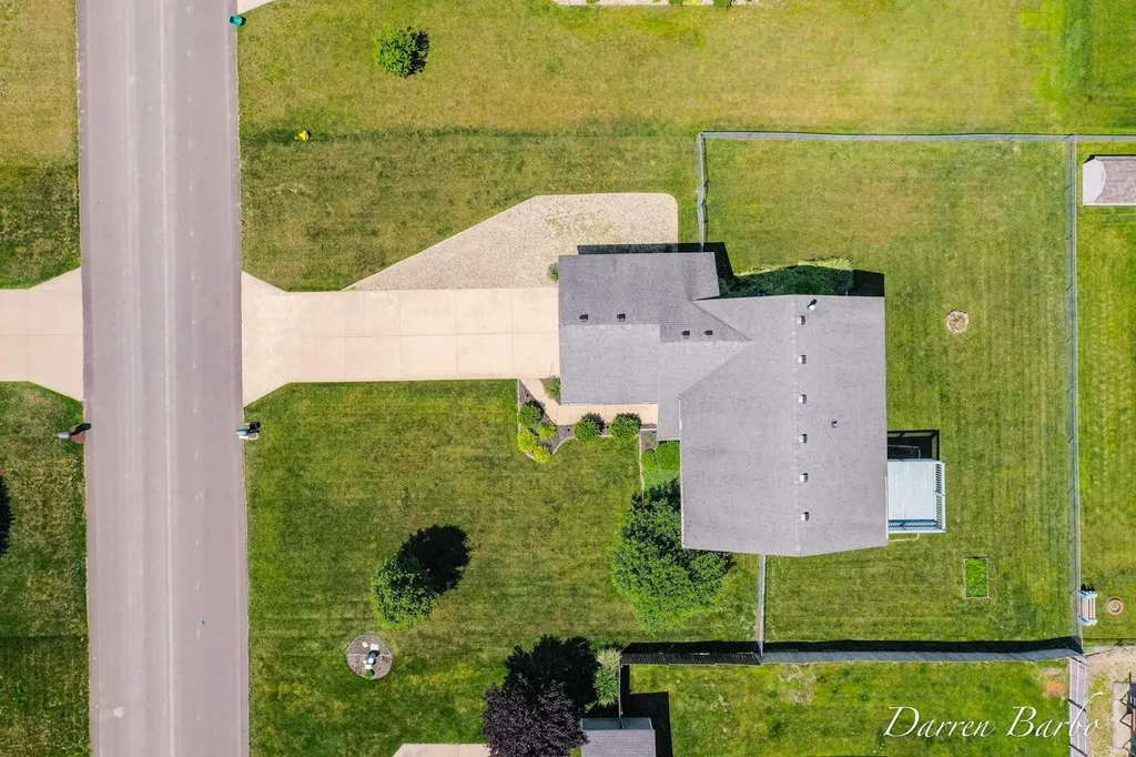 7904 Westside Drive Georgetown Charter Township MI 49426