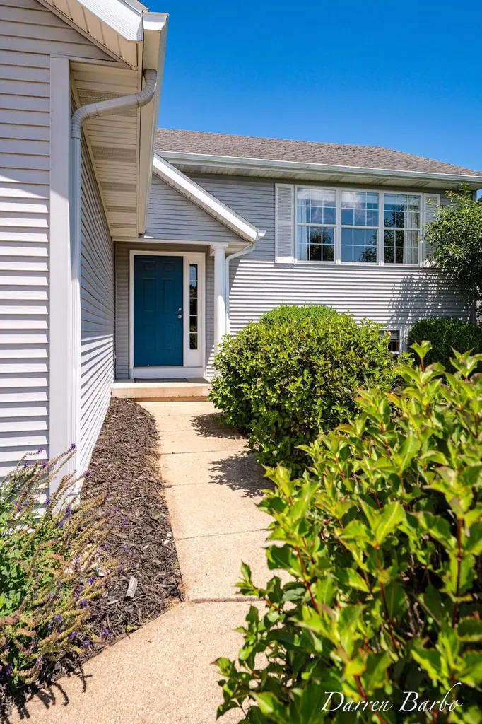 7904 Westside Drive Georgetown Charter Township MI 49426