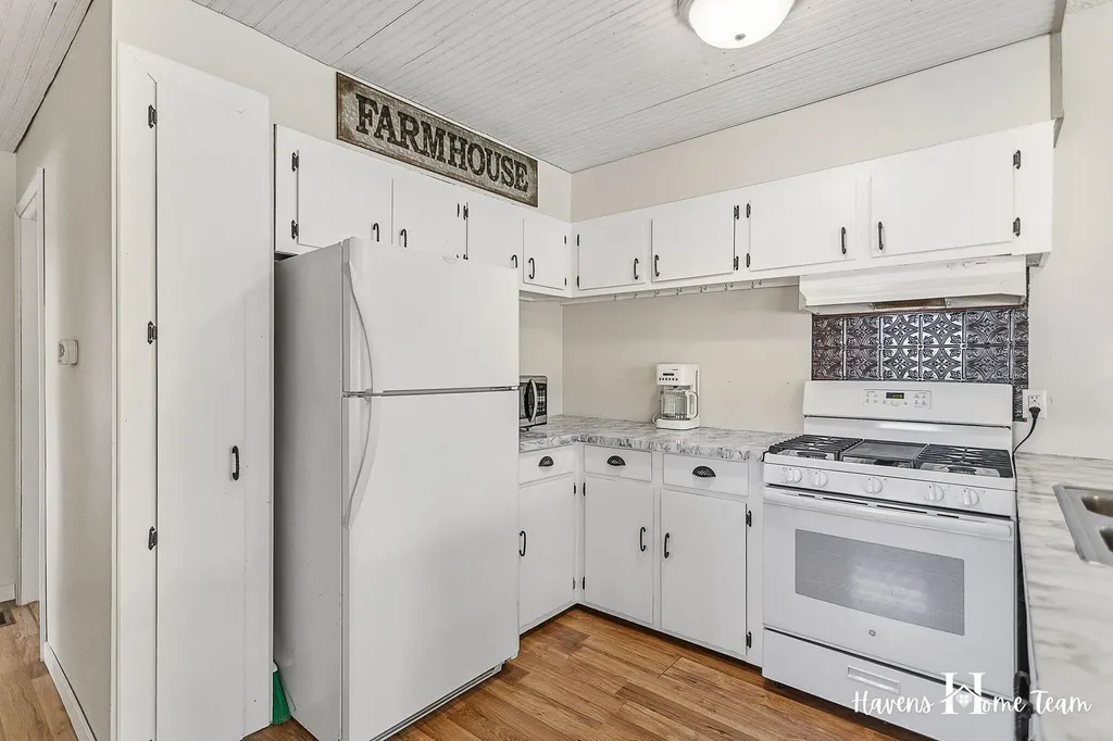25 W Tupper Lake Road Odessa Township MI 48849