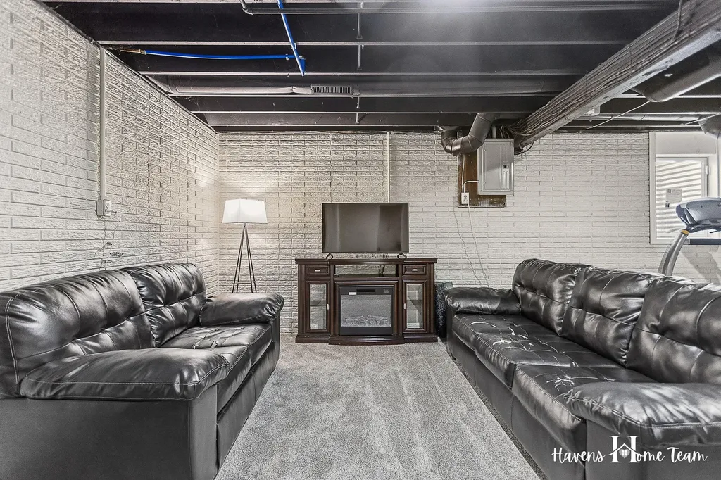 25 W Tupper Lake Road Odessa Township MI 48849