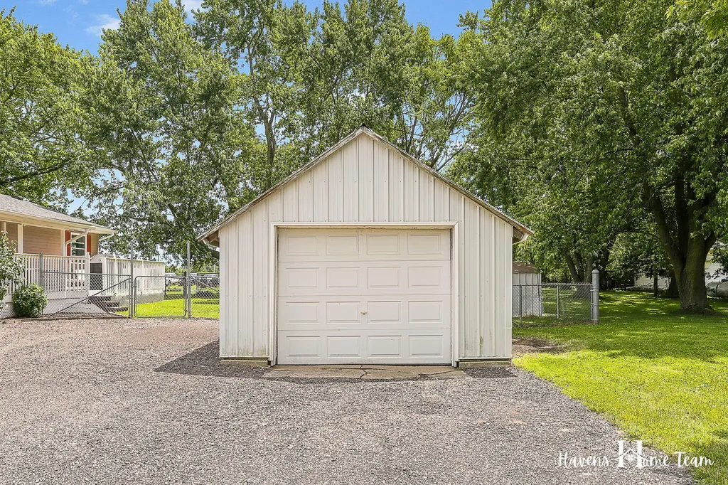25 W Tupper Lake Road Odessa Township MI 48849