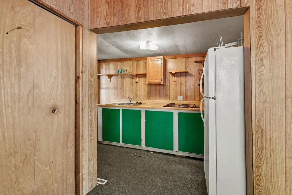 5752 W Houghton Lake Drive Roscommon Township MI 48629