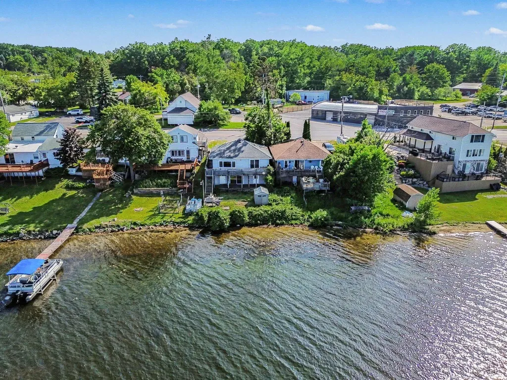 5752 W Houghton Lake Drive Roscommon Township MI 48629