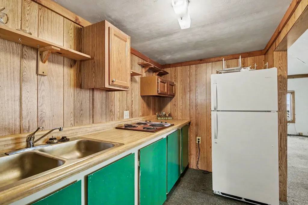 5752 W Houghton Lake Drive Roscommon Township MI 48629