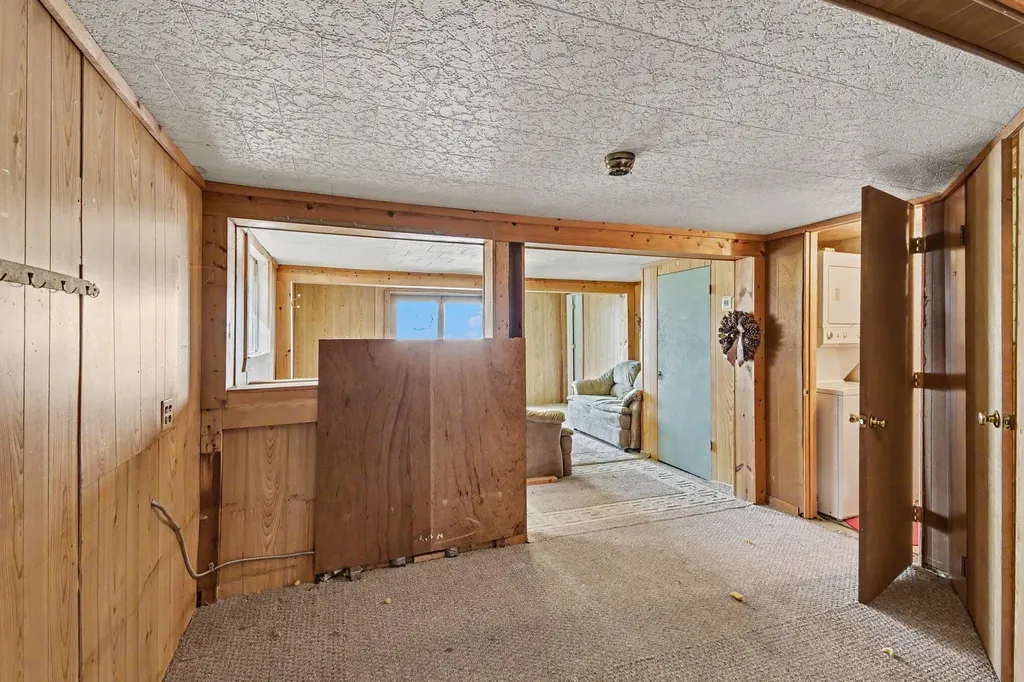 5752 W Houghton Lake Drive Roscommon Township MI 48629